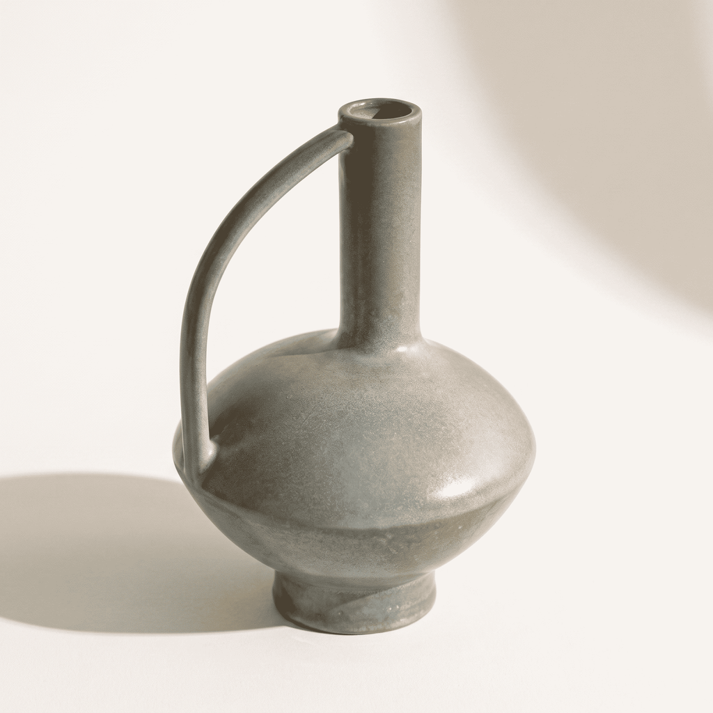 Avello Forma™ Ceramic Vase