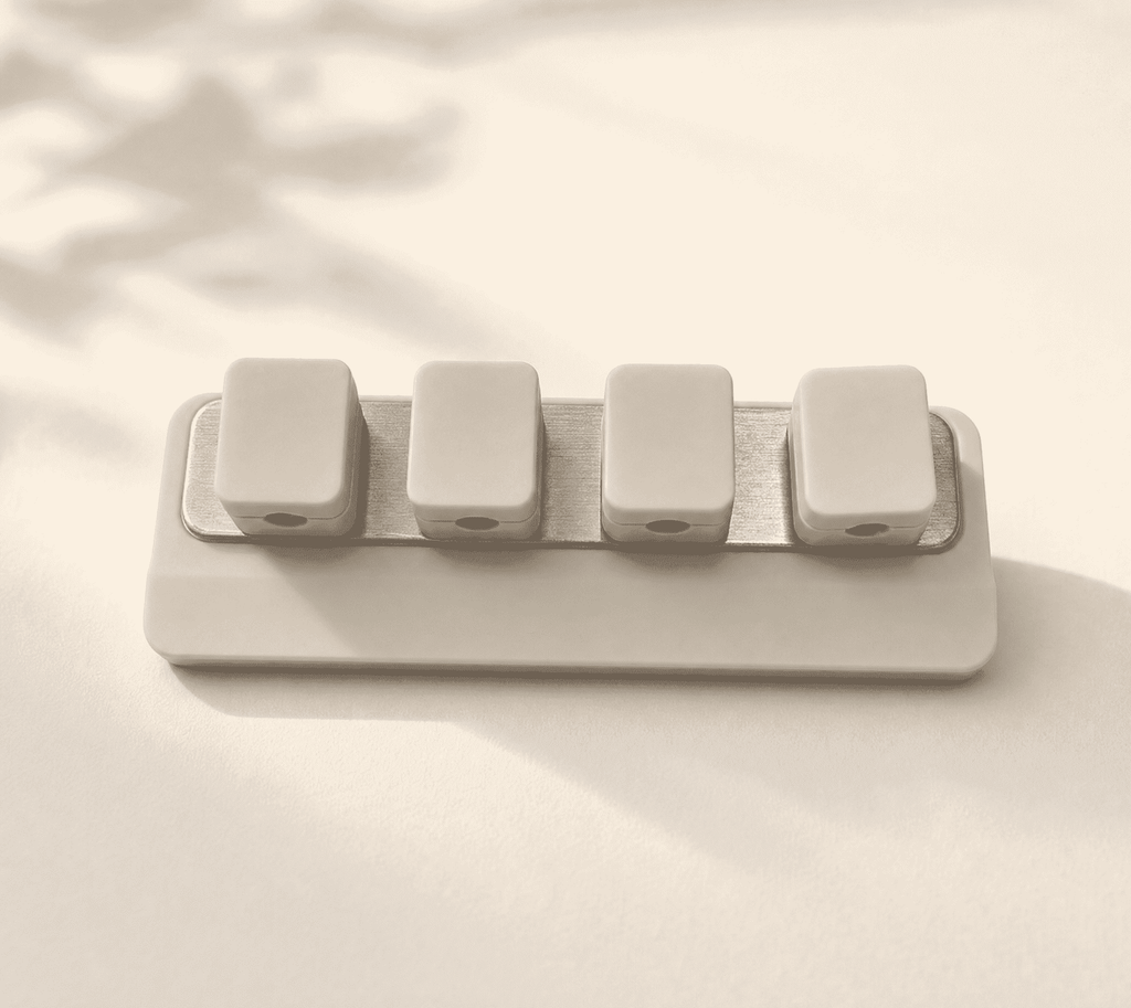 AVELLO™ CableFlow Organizer