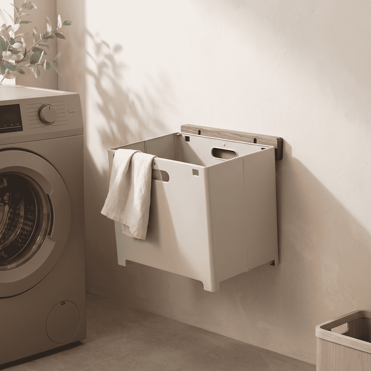AVELLO Wall Laundry Bin