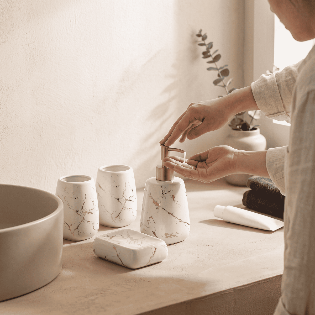 AVELLO Marble Bath Set