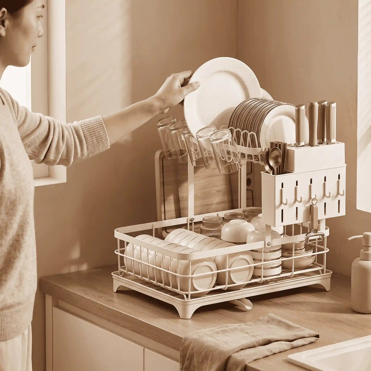 Avello FlowDrain Dish Organizer